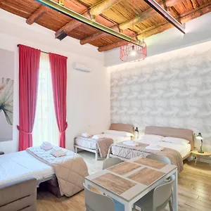 https://toto-e-peppino-luxury-rooms.hotels-amalfi.com