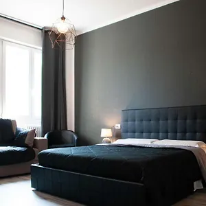 https://fiera-boutique.emilia-romagnahotels.net